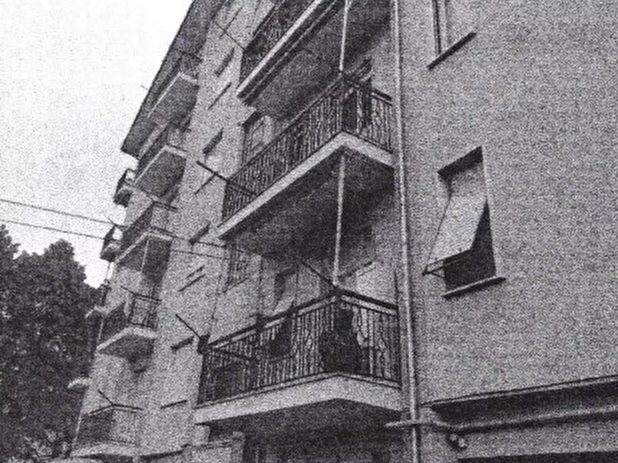 Immagine 1 di Appartamento in vendita  in Corso Divisione Acqui a Acqui Terme