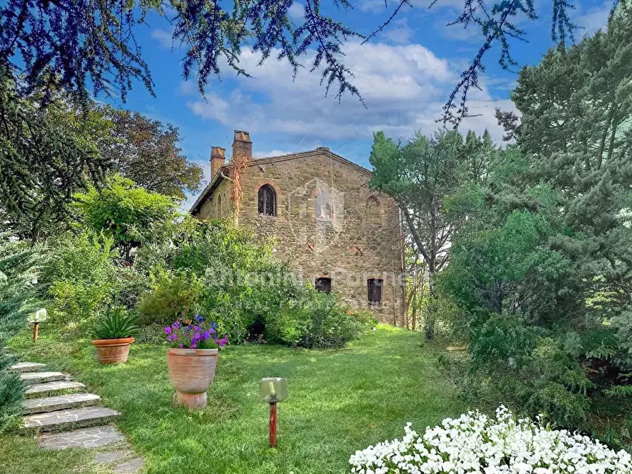 Immagine 1 di Rustico / casale in vendita  in Strada Montevile a Perugia