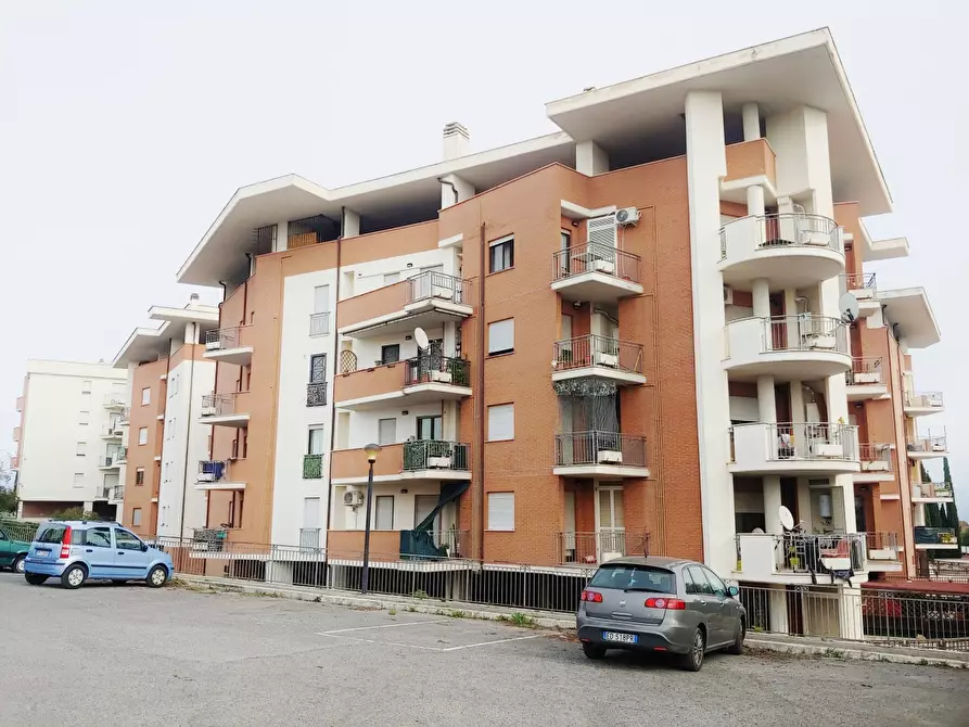 Immagine 1 di Appartamento in vendita  in Via Venezia a Fiano Romano