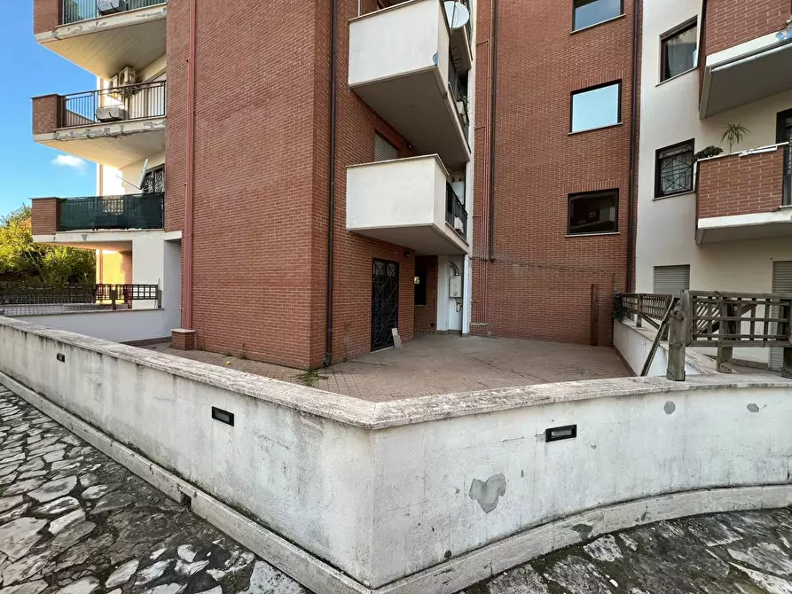 Immagine 1 di Appartamento in vendita  a Fiano Romano