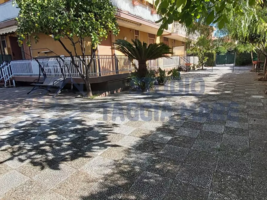 Immagine 1 di Appartamento in vendita  in Strada Statale 1 a Pompeiana