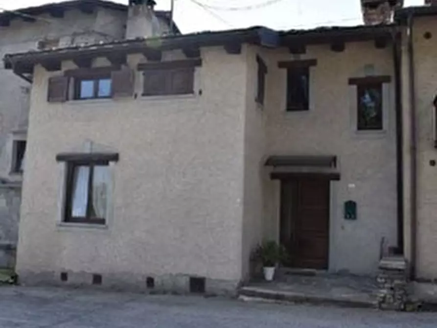 Immagine 1 di Appartamento in vendita  in Via Morelli a Bagnolo Piemonte
