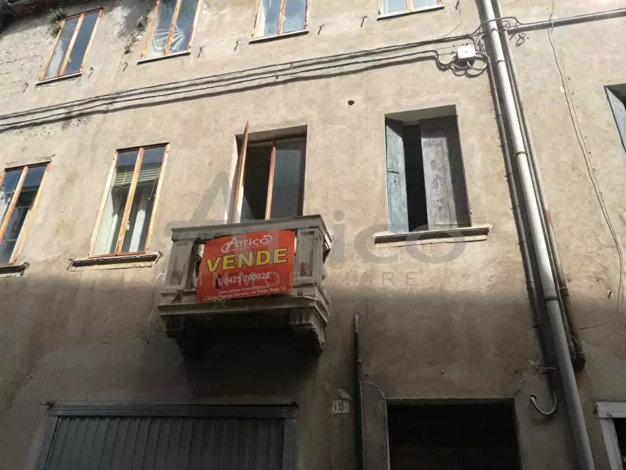 Immagine 1 di Appartamento in vendita  in Centro storico a Rovigo