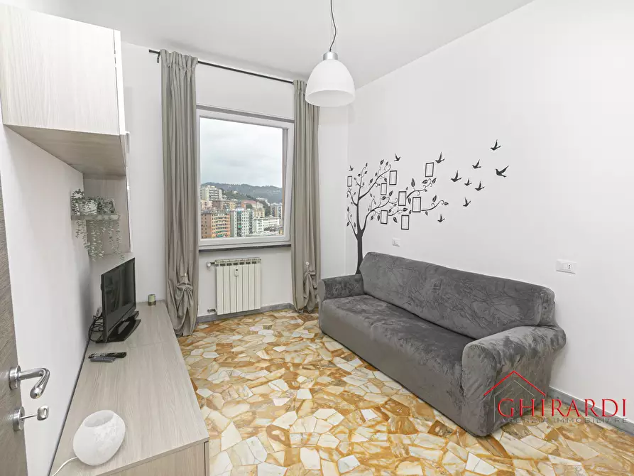 Immagine 1 di Appartamento in affitto  in VIA DAVIDE MENINI a Genova