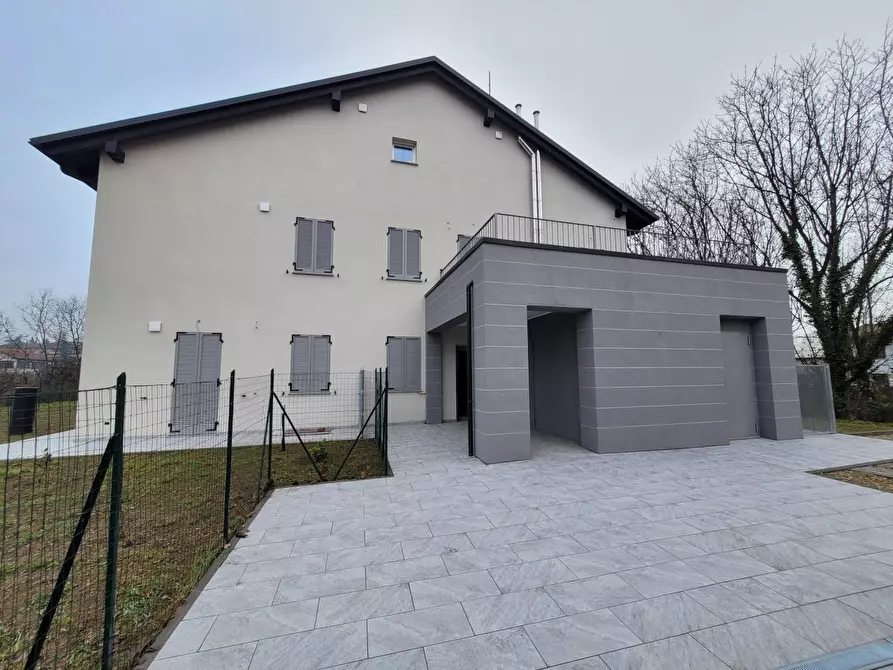 Immagine 1 di Appartamento in vendita  in STRADA FALLETTI a Asti