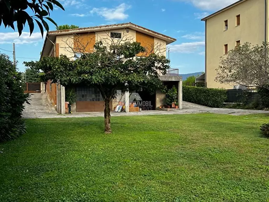 Immagine 1 di Casa indipendente in vendita  in Via Sant'Andrea a Concesio