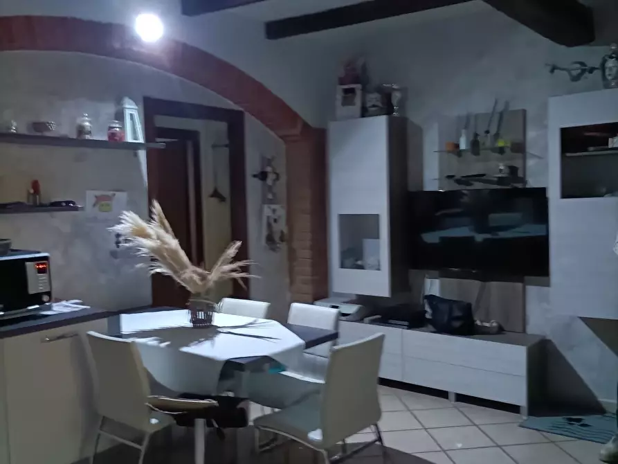 Immagine 1 di Appartamento in vendita  in Centrale a Agazzano