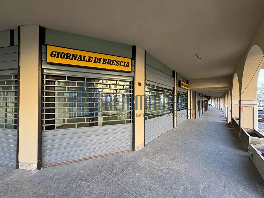 Immagine 1 di Negozio in affitto  in Via Zanardelli a Pontevico
