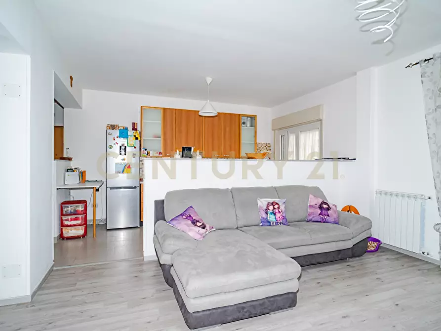 Immagine 1 di Appartamento in vendita  in Via Sparagonà a Messina