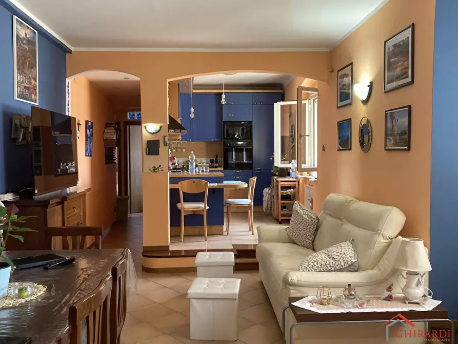 Immagine 1 di Appartamento in vendita  in VIA GIOVANNI GAGGERO a Genova