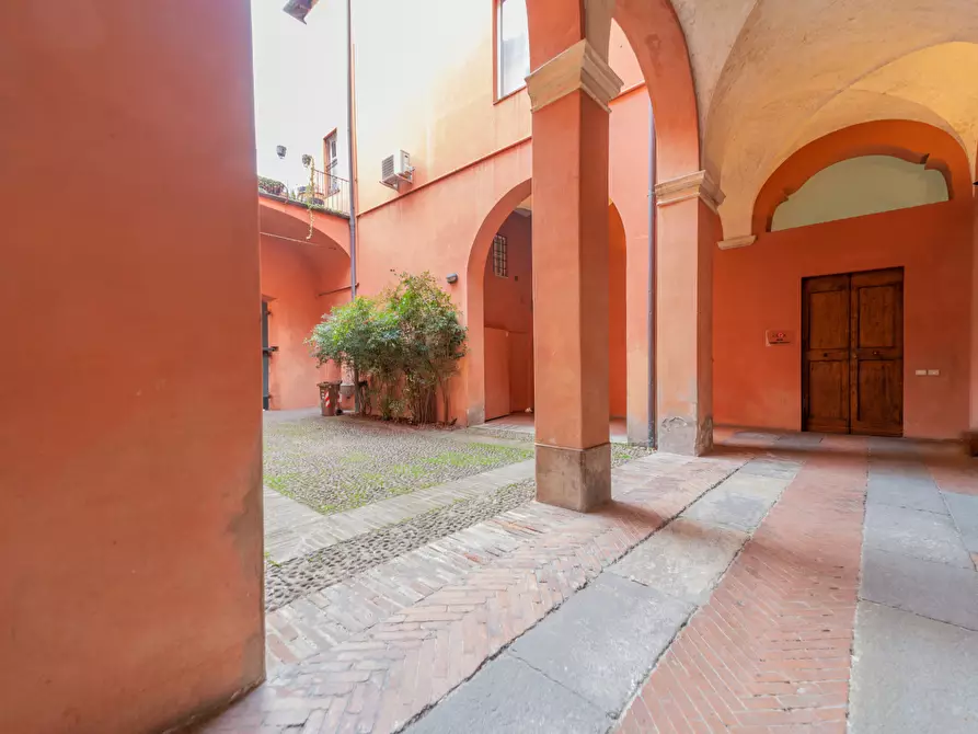 Immagine 1 di Appartamento in vendita  in Piazzale Salvo D'Acquisto a Parma
