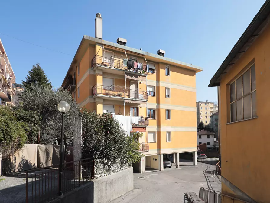 Immagine 1 di Appartamento in vendita  in Via Antonio Gavino a Campomorone