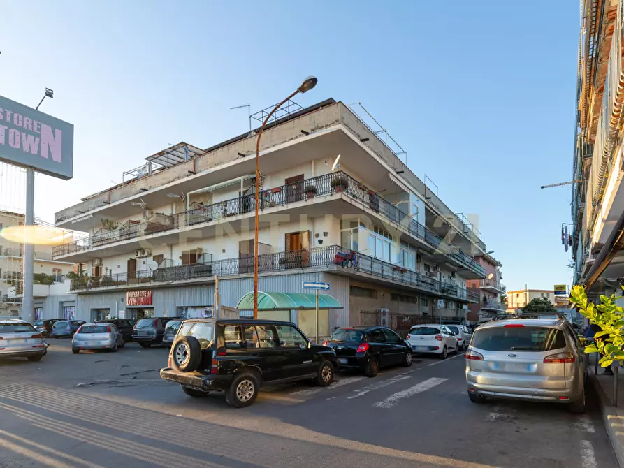 Immagine 1 di Appartamento in vendita  in Via Torino a Giardini-Naxos