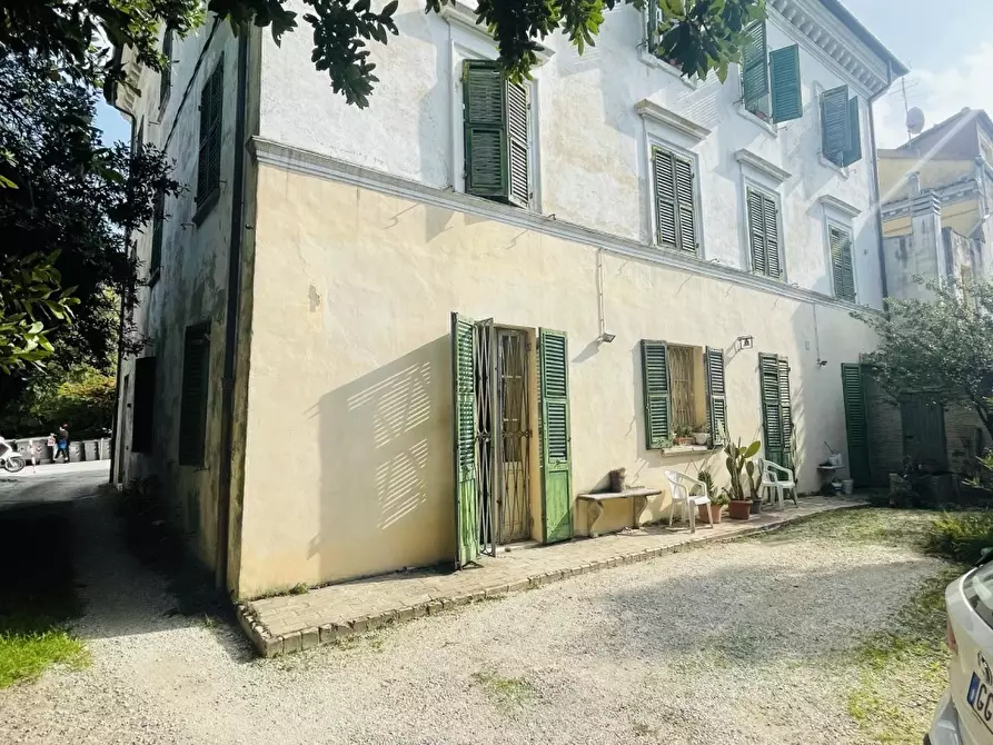 Immagine 1 di Villa in vendita  in Via Gino Canonico a Falconara Marittima