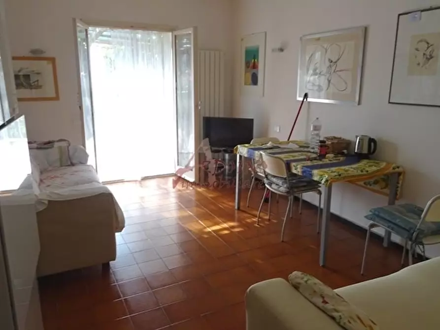 Immagine 1 di Appartamento in vendita  in Via Vione a San Bartolomeo Al Mare