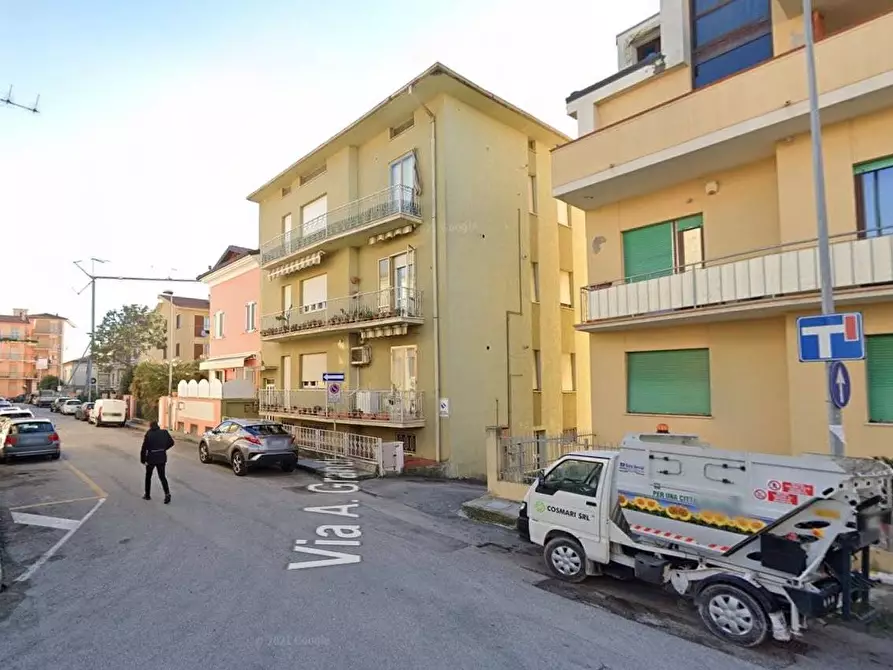 Immagine 1 di Appartamento in vendita  in via Grandi a Porto Recanati