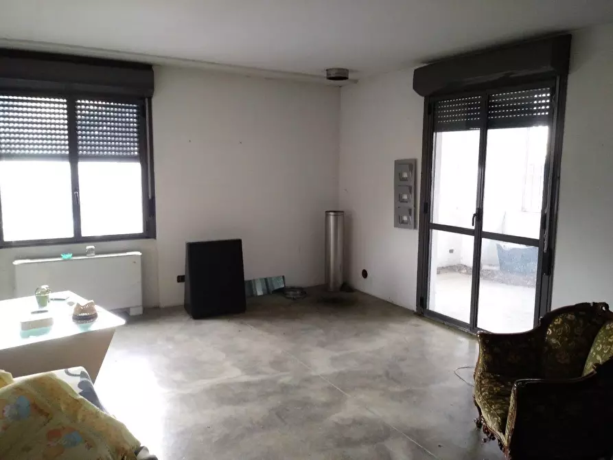 Immagine 1 di Appartamento in vendita  a Albavilla