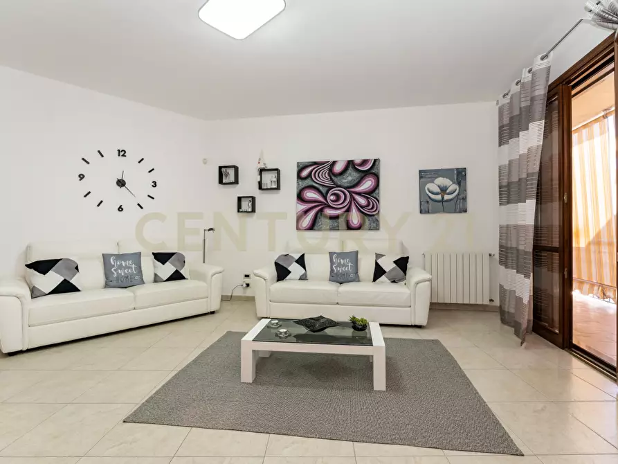 Immagine 1 di Appartamento in vendita  in Via Turi D'Agostino a Aci Catena