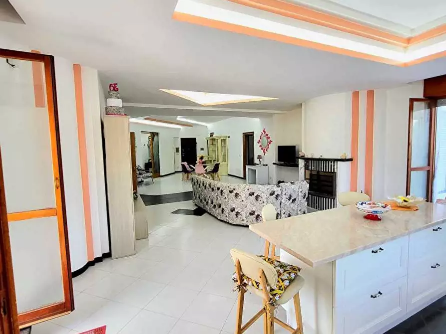 Immagine 1 di Appartamento in vendita  in Via Cupa San Martino a Salerno