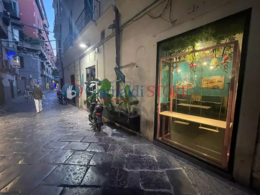 Immagine 1 di Bar / Ristorante in affitto  in vico belledonne a Napoli