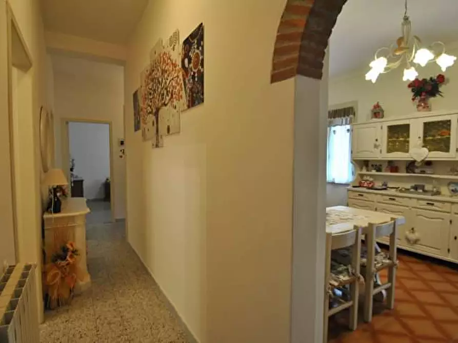 Immagine 1 di Appartamento in vendita  a Stazzema