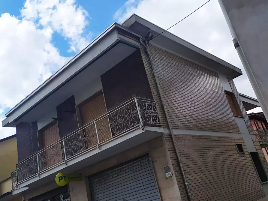 Immagine 1 di Appartamento in vendita  in Via Milano a Viadana