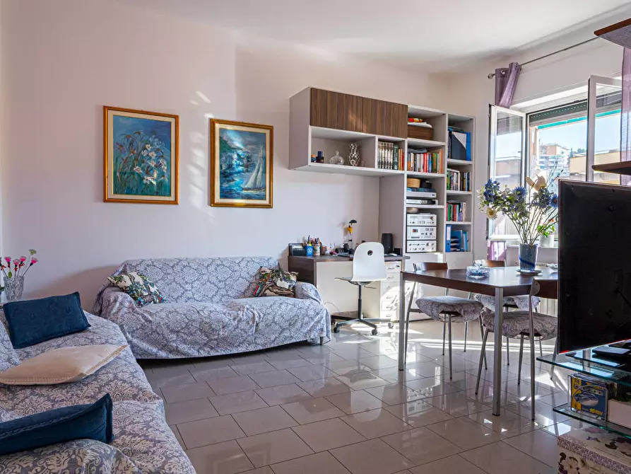 Immagine 1 di Appartamento in vendita  in Via Vernazza a Genova