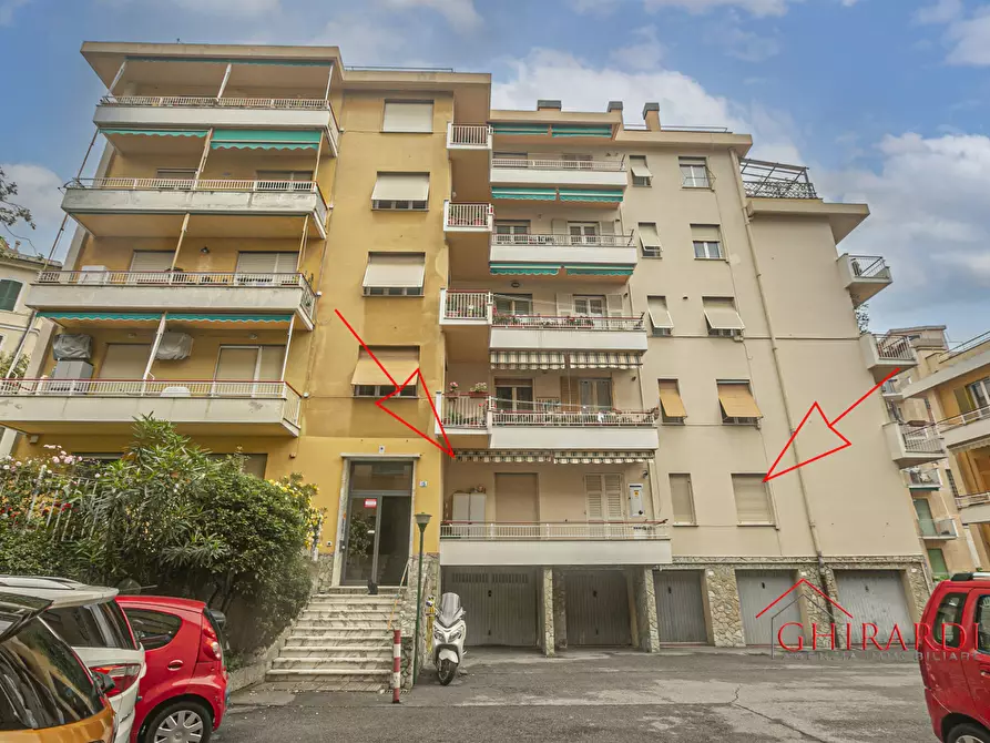 Immagine 1 di Appartamento in vendita  in VIA ARRIGO BOITO a Genova
