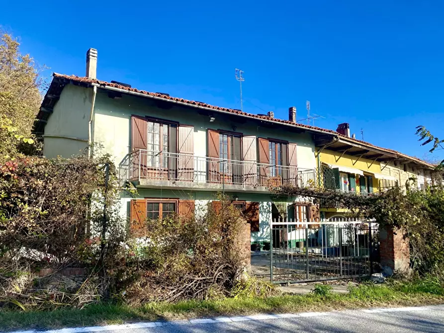 Immagine 1 di Appartamento in vendita  in SP661 a Barolo