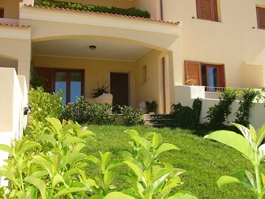 Immagine 1 di Villa in vendita  in Via T. Dessole a Sassari
