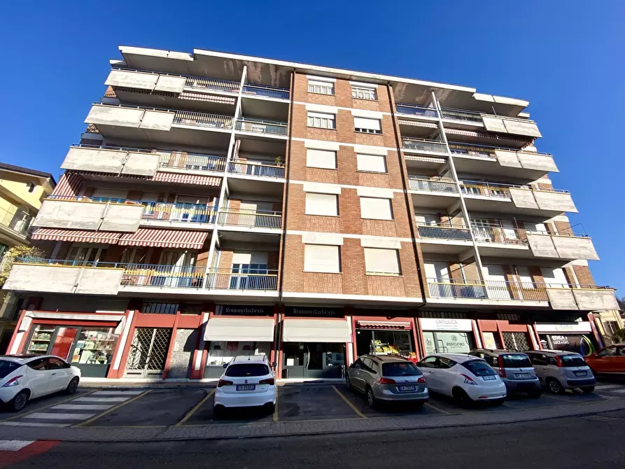 Immagine 1 di Appartamento in vendita  in Via Ghigliano a Dogliani