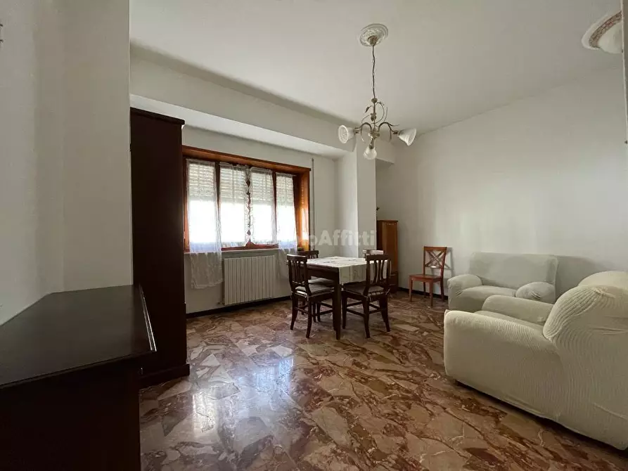 Immagine 1 di Appartamento in affitto  a Frosinone