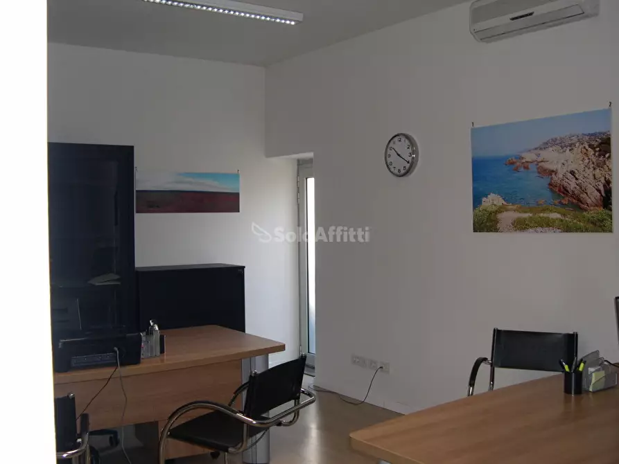 Immagine 1 di Ufficio in affitto  in Via degli Olmi a Sesto Fiorentino