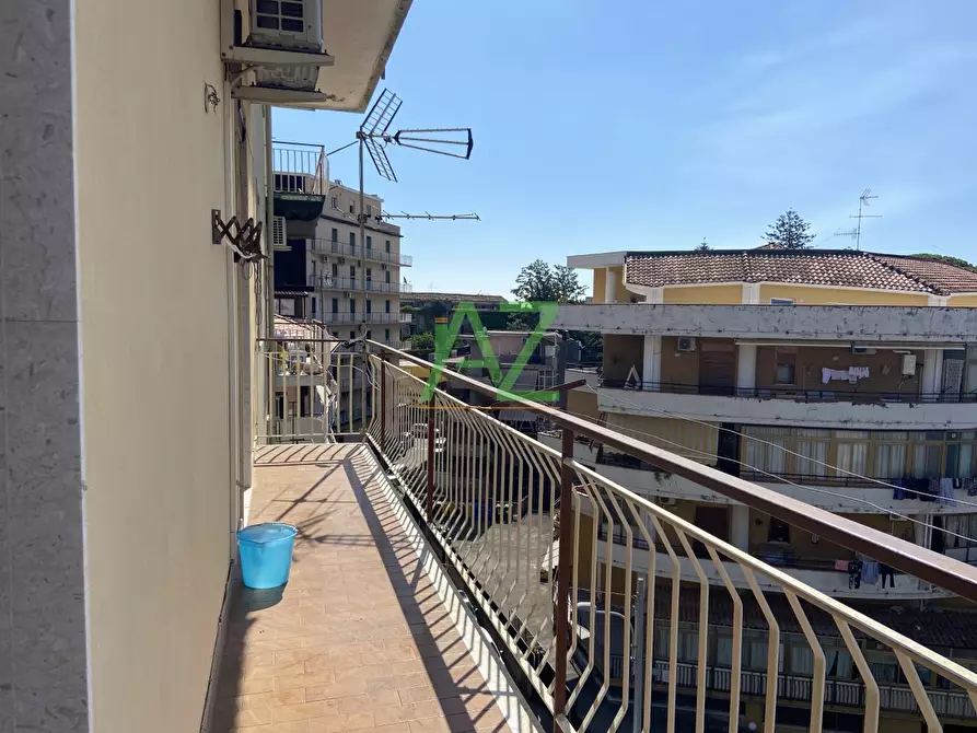Immagine 1 di Appartamento in vendita  in Via Vittorio Sardella a Acireale