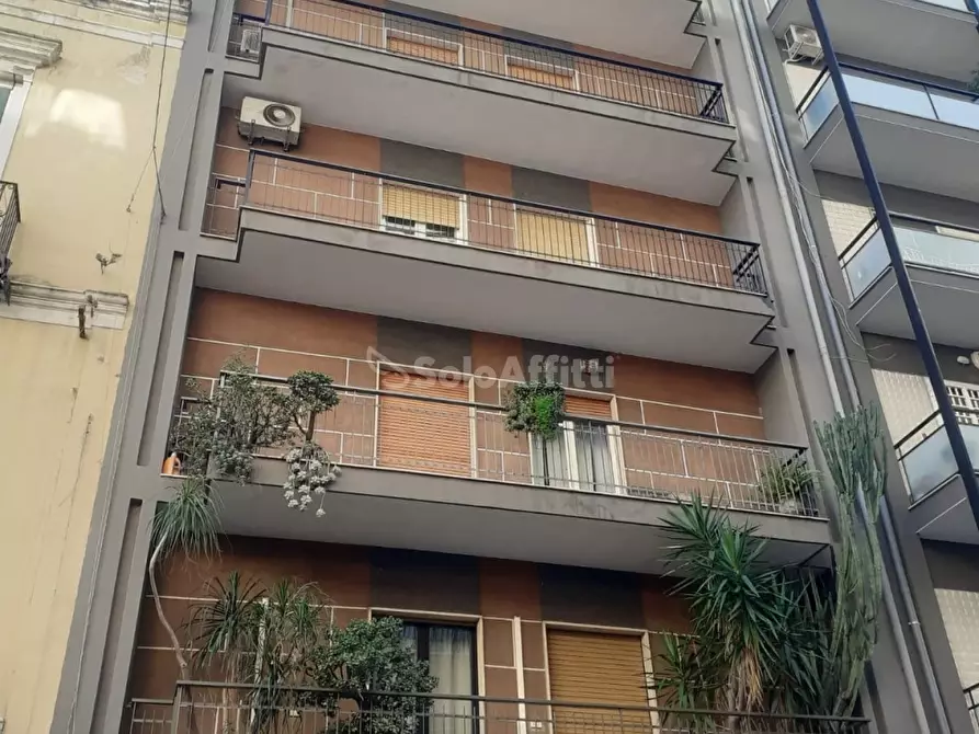 Immagine 1 di Ufficio in affitto  in CALEFATI a Bari
