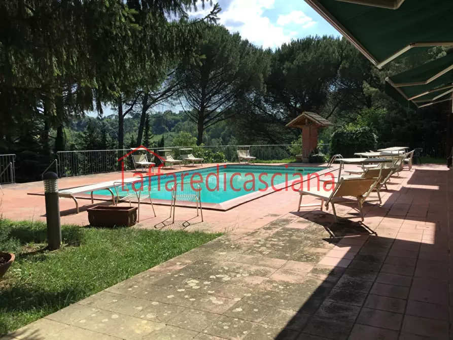 Immagine 1 di Villa in vendita  in sp35 a Crespina Lorenzana