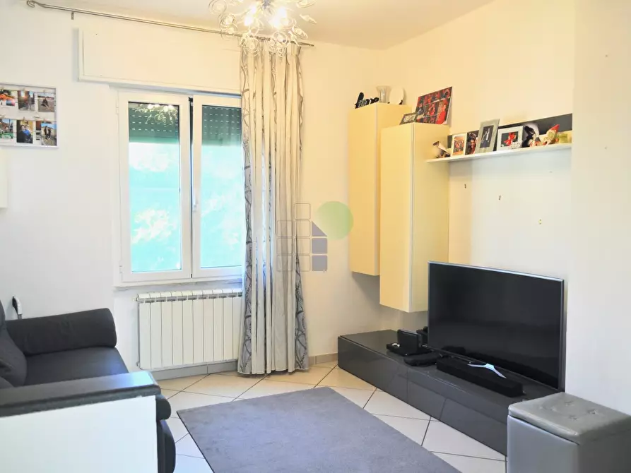 Immagine 1 di Appartamento in vendita  in Via Fratelli Cervi a Livorno