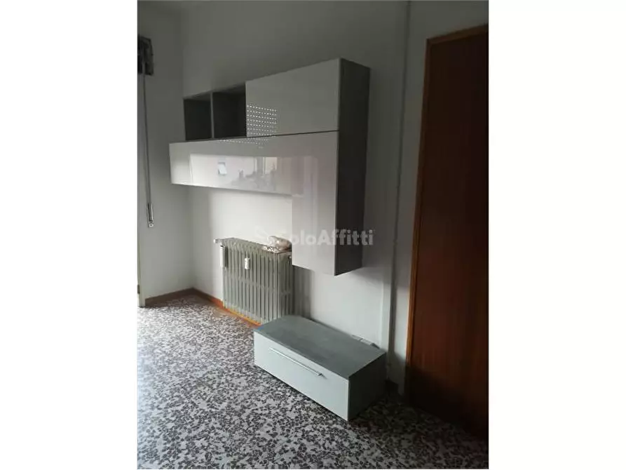 Immagine 1 di Appartamento in affitto  a Reggiolo