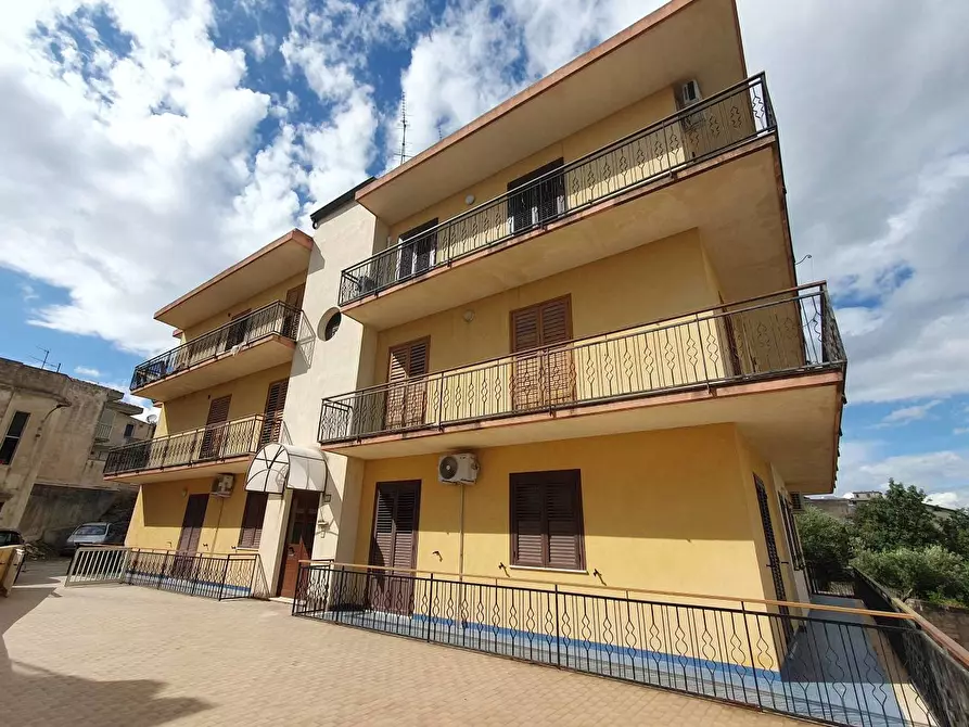 Immagine 1 di Appartamento in vendita  in Via Bellini a Modica