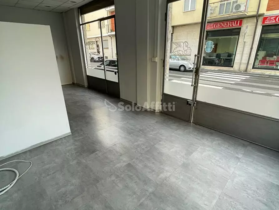 Immagine 1 di Negozio in affitto  in Corso Torino a Alpignano