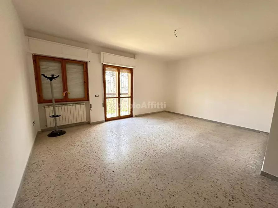 Immagine 1 di Appartamento in affitto  in Vicolo Ettore Regnaud Carcas a Caserta