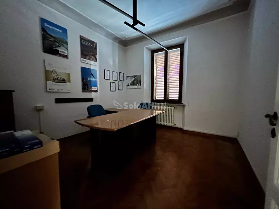 Immagine 1 di Ufficio in affitto  in Viale Vittorio Emanuele II a Siena
