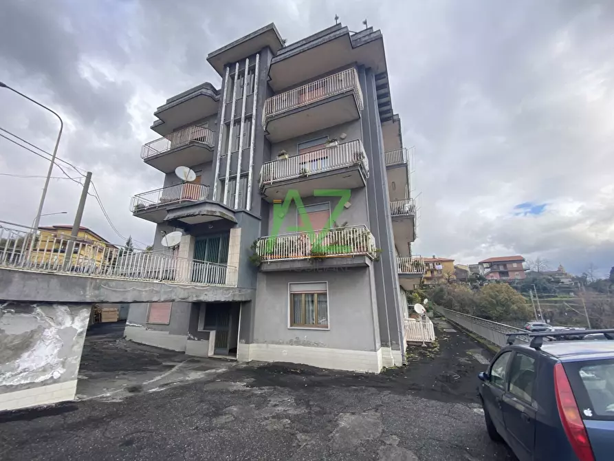 Immagine 1 di Appartamento in vendita  in Via Etna a Milo