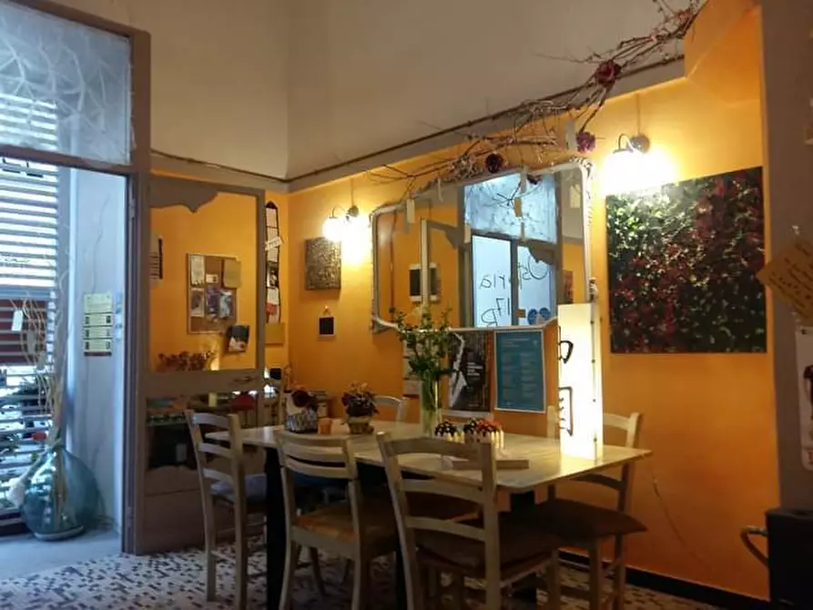 Immagine 1 di Bar / Ristorante in affitto  in via cavuoi a La Spezia
