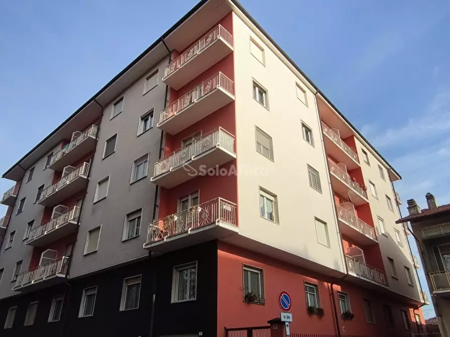 Immagine 1 di Appartamento in affitto  in Via I Maggio a Strambino