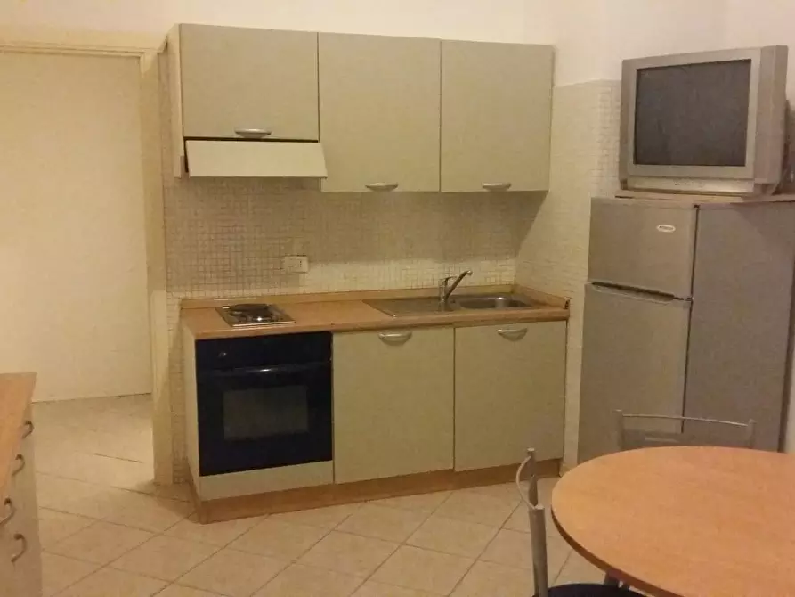 Immagine 1 di Appartamento in affitto  a Pistoia