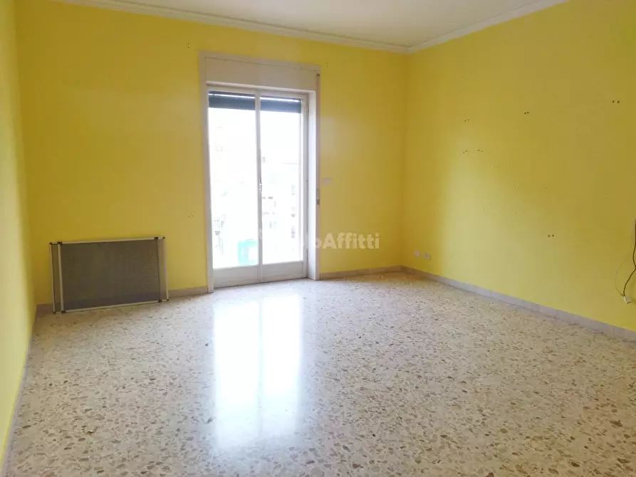 Immagine 1 di Appartamento in affitto  in Via Portella della Ginestra a Misterbianco