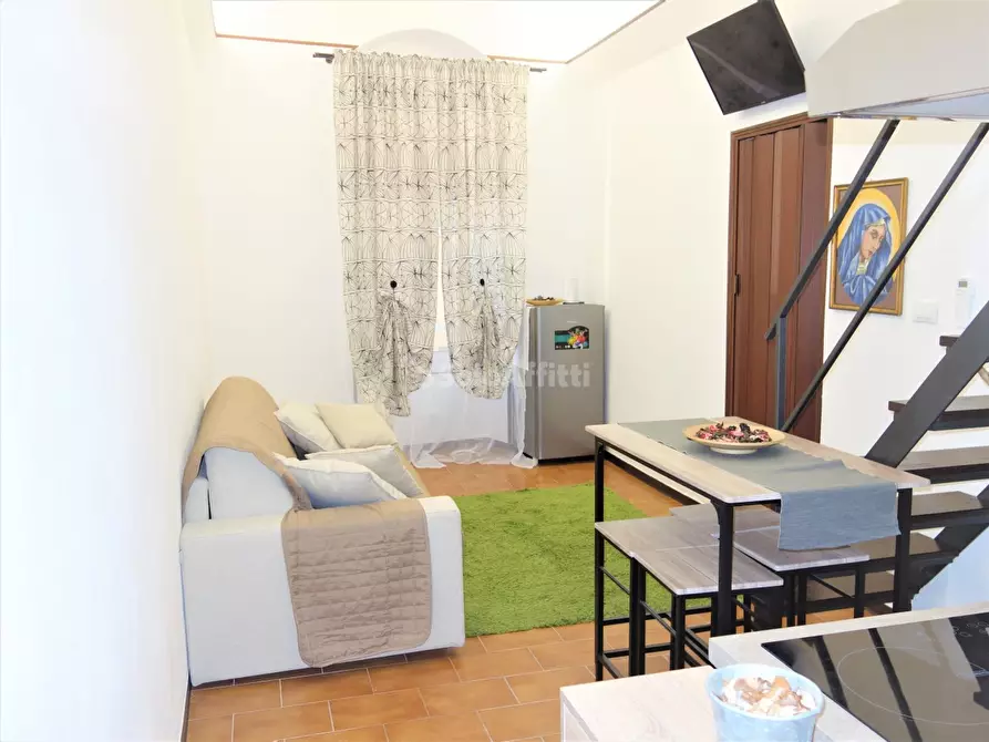 Immagine 1 di Appartamento in affitto  in Via Arnaldo da Brescia a San Remo