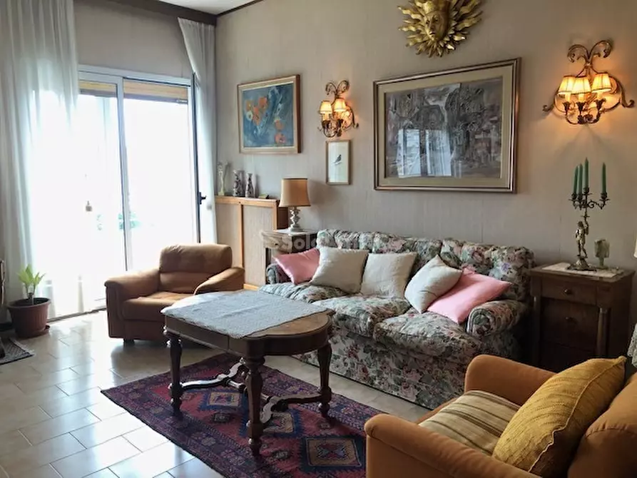 Immagine 1 di Appartamento in affitto  in VIA FILZI a Trieste