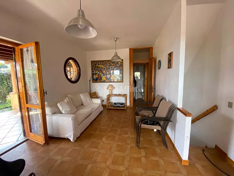 Immagine 1 di Villa in affitto  in via Rovaio a Sabaudia